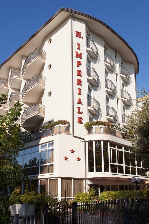 Hotel Imperiale Cesenatico Esterno foto